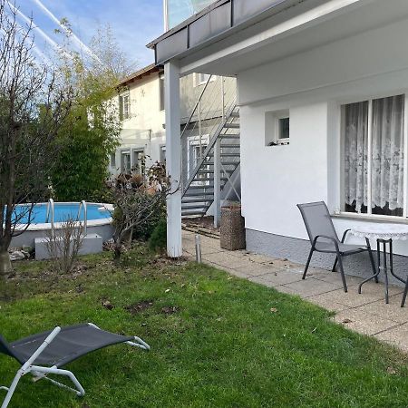 Cheap Outlet Center Apartment With Pool Parndorf Exteriér fotografie