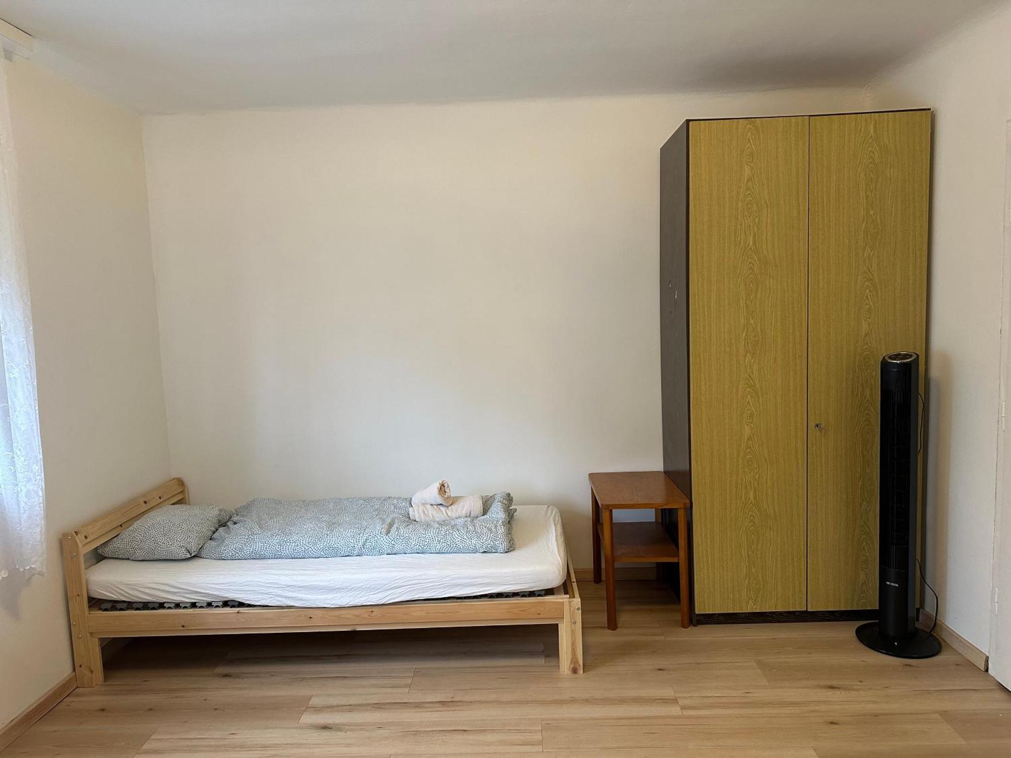 Cheap Outlet Center Apartment With Pool Parndorf Exteriér fotografie